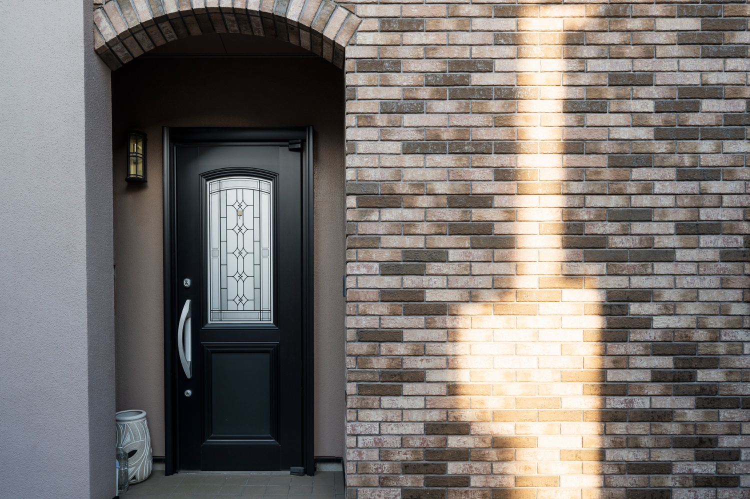 Stone Cladding Designs for Your Entryway